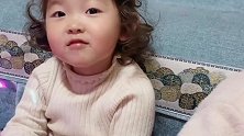 妹妹被哥哥宠得无法无天，掐了哥哥的脸，没想到哥哥还护着妹妹！