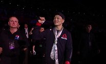 藏族雄鹰振翅欲飞 苏木达尔基登场
