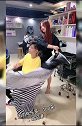 dou来临空港 东西湖发布 第一天上班就遇到这种事，又得赔钱了