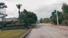 五胞胎去水上乐园，萌娃们穿上泳衣，可爱极了！
