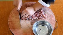 大厨教你“青椒肉丝”的家常做法，味道一流，赶紧尝试一下吧