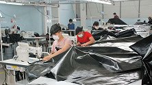 接英法意等国上百万个订单！土耳其一衬衫厂改为欧洲生产运尸袋