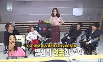 我独自生活女明星彩排像祭祀,被上台的男明星抱走,一脸懵逼
