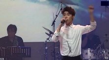 王博文现场演唱这首《梦》，满满的回忆！