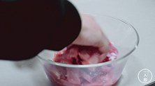 糖醋里脊的家常做法，外酥里嫩，酸甜可口，年夜饭又多了一道好菜