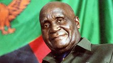 中国人民的老朋友——赞比亚开国总统卡翁达逝世 享年97岁