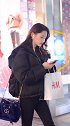 美丽冻人的小姐姐，等着你带回家