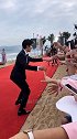 王力宏 不忘初心为哇哈哈代言20年不涨价，不料却被新总裁解约，说王力宏年龄大没有人气，实力派真的不及小鲜肉吗
