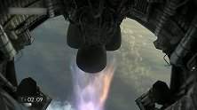 SpaceX原型机降落时坠毁 马斯克发文“至少炸坑位置对了”