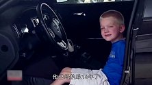 男孩父亲因公殉职，70名警察同事送他上学，太感动了