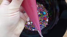 用裱花袋里的史莱姆和小珠子制作泥巴，无硼砂，大家好喜欢