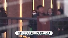 王子文被曝分手后现身，一身绿色意有所指，身旁男友人比吴永恩帅