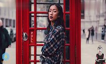 中国大陆歌手吉克隽逸,刘欢的得意门生,穿衣风格比较大胆!