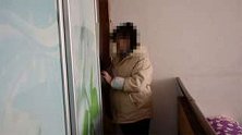浙江温岭：20岁准妈妈多次溜到房东卧室盗窃，被抓现行