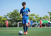 酸了！18岁韩国高中球员租借德甲 熊猫杯对阵中国队曾演戴帽