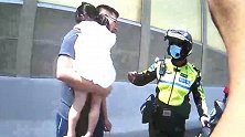 广东深圳：惊险！女童一觉醒来找爸爸，竟独自走上快速路