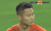 金敬道人缝中送直塞 陈科睿小角度射门击中边网