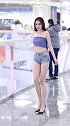 这种肉肉的女生应该是每个男生都想娶回去的类型吧？