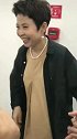 57岁董文华罕露面，与毛宁热聊豪爽大笑，一反台上温婉形象
