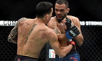 UFC-18年-UFC220：雏量级 阿尔梅达VS福特-单场