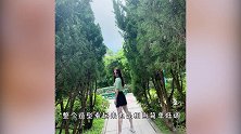 “天王嫂”方媛晒自拍，浅绿上衣彰显活力，大秀美腿不似二胎妈妈