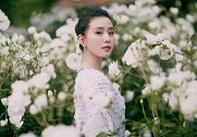 刘诗诗新剧最新路透曝光，与朱一龙CP感满分，保温杯不离手