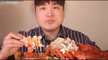 3公斤大龙虾吃起来一个人的海鲜大餐，专业吃蟹黄一只就饱
