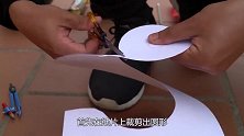 纸刀和钢刀哪个更锋利？小伙大胆一试，场面壮观极了！