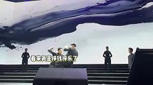泡泡玛特年会火出圈，创始人王宁现场表演咏春拳，沈腾李诞被请来给员工抽奖