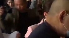 这才是真的“有钱能使鬼推磨”刘銮雄花三亿换肾，今现状如何