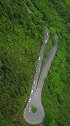 湘西矮寨公路奇观，小车都不按套路出牌呀看的明白吗