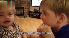 小宝宝趴到跑步机上就不肯走，就看小娃之后的反应，好萌呀