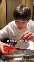 有一个“勤俭持家”的女朋友是一种什么体验内容过于真实 小郑今天也很乖
