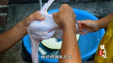 1块冬瓜半边鸭，实拍农村阿姨煲冬瓜老鸭汤，营养美味，真解馋