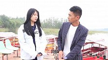 陌生女子找小伙借钱，没想却把自己给搭上了，小伙这嘴皮子太溜了
