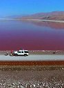 航拍美国犹他州大盐湖，红蓝两色水体泾渭分明，“美到窒息”！