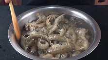 虾爬子最鲜美的做法，麻辣鲜香，去饭店都吃不到，上桌瞬间被抢光