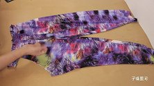 想穿的旧花裤，剪掉松紧带改一下，成品时尚又合身