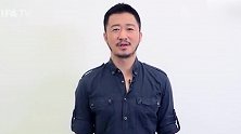 几十亿身家和普通人无异？吴京路边扫码电瓶车绿色出行