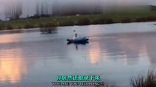 野营时正在熟睡的朋友被拖进了河里
