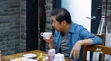 张国立真是好老公典范！从生活小细节中宠着妻子