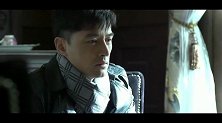 汪曼春上街抓人，却发现明台偷家里的钱花天酒地，很生气。