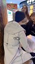 算什么男人，背着我咬我妹妹，有本事咬我啊