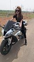 原来女神小姐姐也喜欢重机车，这样酷的美女，给我来一打！