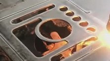 激光切割成型技术！这样的高科技技术，只有中国师傅可以做到！