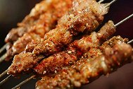 中国的烤羊肉串的历史有多悠久？