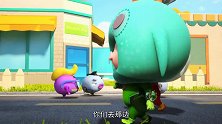 猪猪侠：超人强大摇大摆，头上却套了个木桶，后面还有两个小跟班