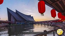 这座位于内陆高原的省会城市，景色却不输海滨城市，就在云南