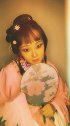 小姐姐模仿林黛玉，眉眼如画巧笑嫣兮，你们喜欢这样的林妹妹吗