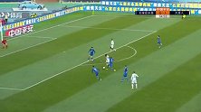 大连人发动反击郑龙拉尔森精妙2过3 郑龙跟进小角度打门被扑